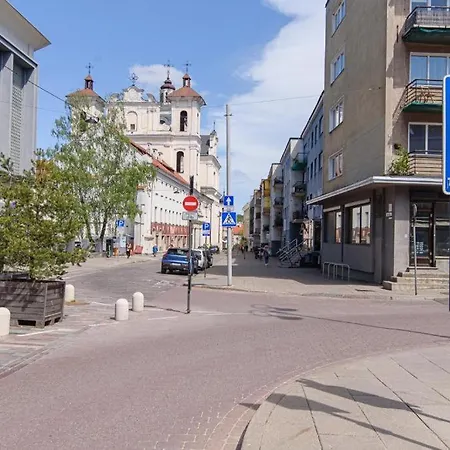 Cozy In The Heart Of Old Town Апартаменты *